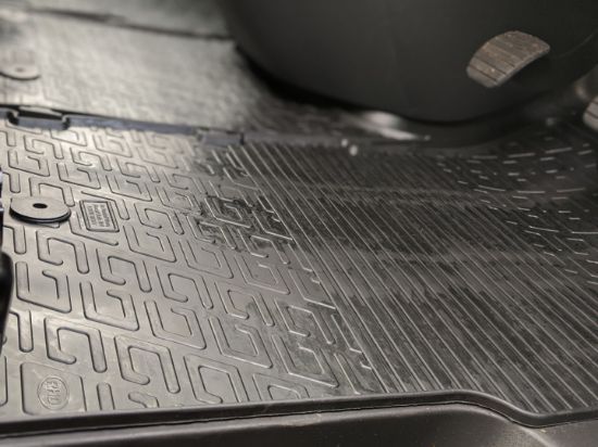 Picture of Town and Country Rubber Floor Mats | Nissan NV300 2016-Onwards | Y0229