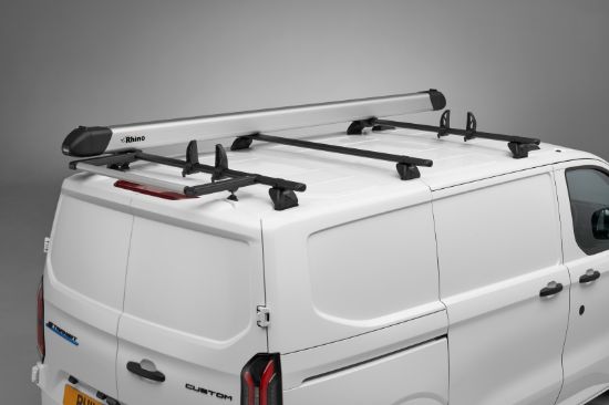 RP31 silver pipetube on van roof from rear