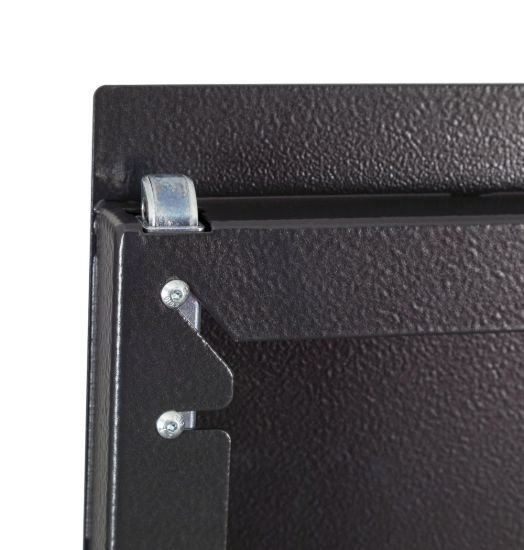 door-latch-catch