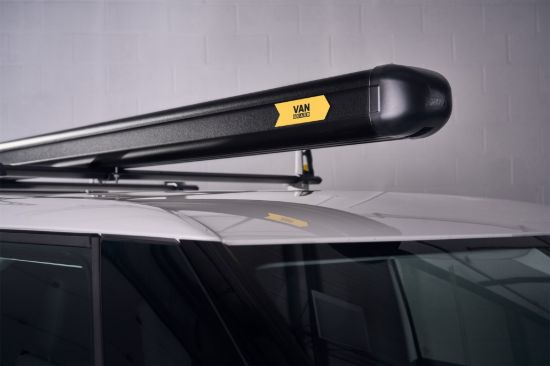 Black Maxi pipe carrier end cap close-up